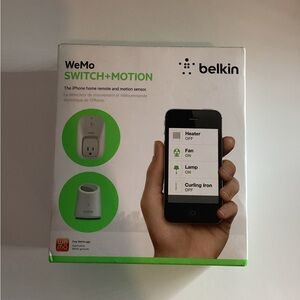 New Belkin WeMo Switch +motion iPhone Home Remote & Motion Sensor Wi-fi W/ App